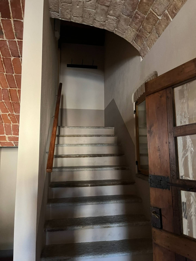 Palazzo Storico in Vendita a Alfiano Natta