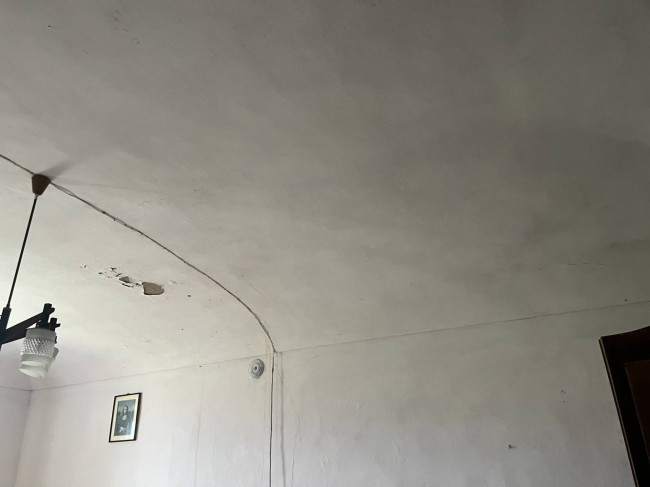 Cascina in Vendita a Robella