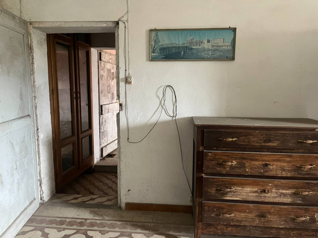 Cascina in Vendita a Robella