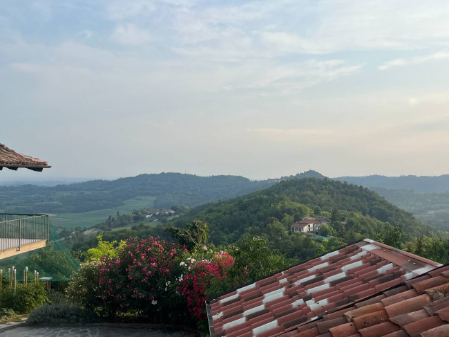 Porzione di casa in Vendita a Cocconato