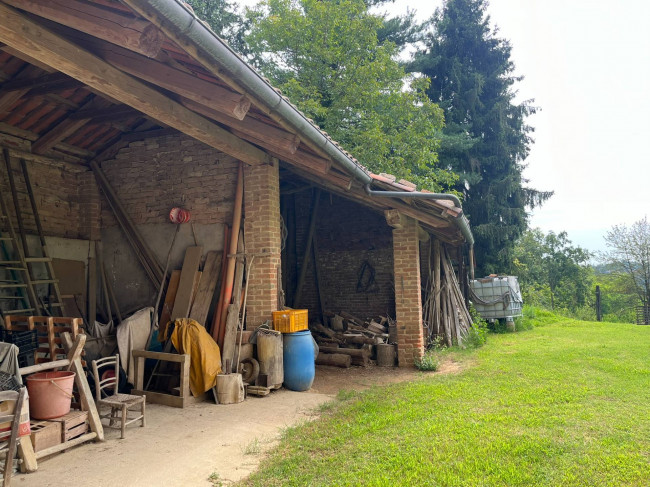 Cascina in Vendita a Montafia