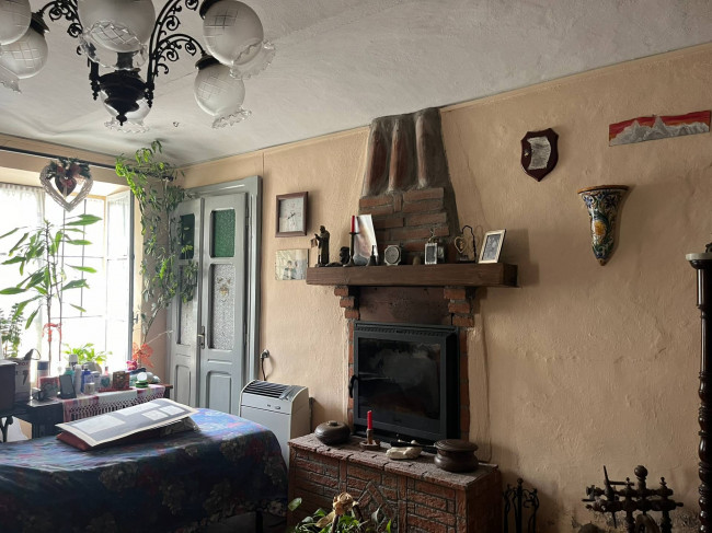 Cascina in Vendita a Montafia