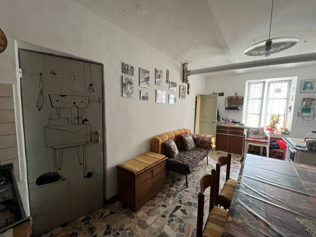 Cascina in Vendita a Montafia