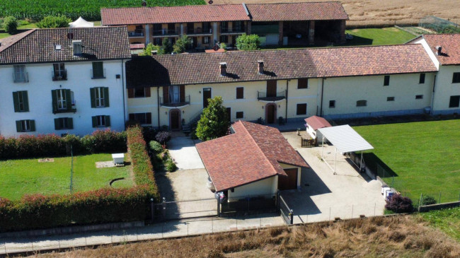 Casa indipendente in vendita a Chieri