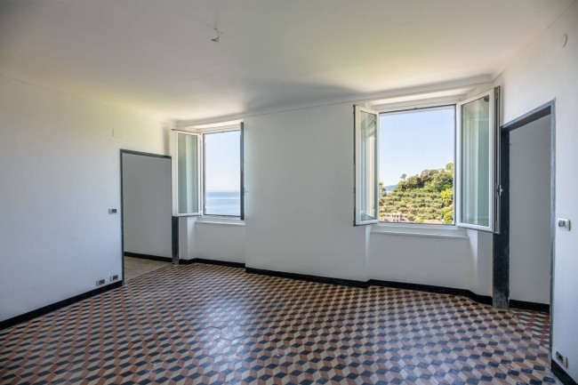 Appartamento in Vendita a Zoagli