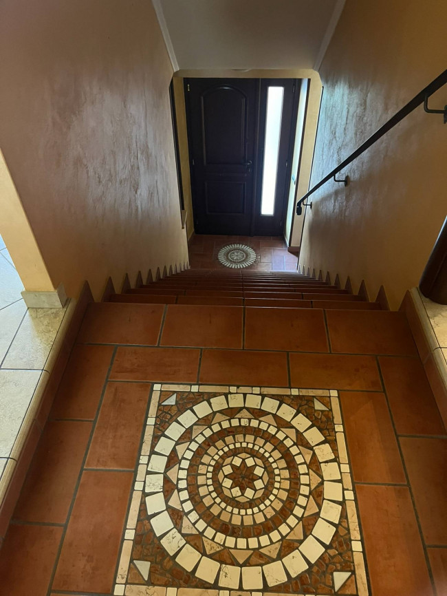 Cascina in Vendita a Neviglie