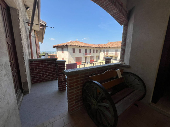 Cascina in Vendita a Neviglie