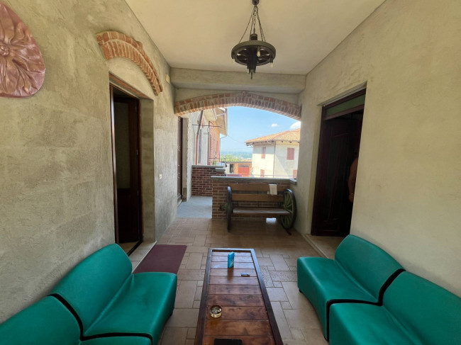 Cascina in Vendita a Neviglie