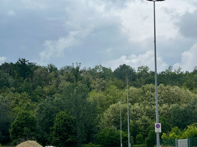 Attività Commerciale - Hotel in Vendita a Castell'Alfero