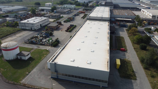 Capannone in Vendita a Chivasso