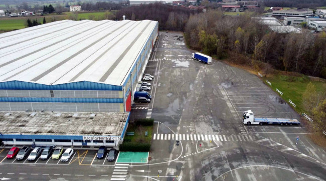 Capannone in Vendita a Alpignano