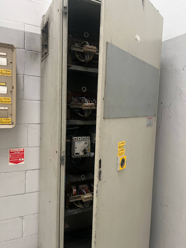 Centro logistico in Vendita a Castell'Alfero