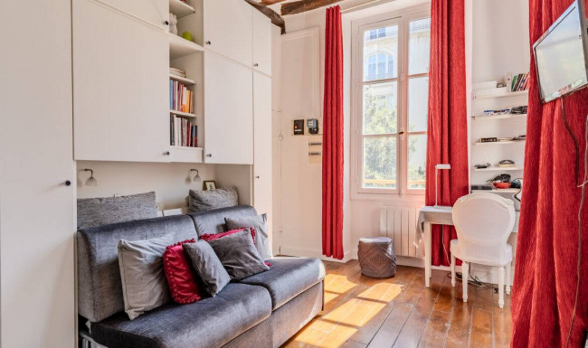 Apartment for Sale to Paris