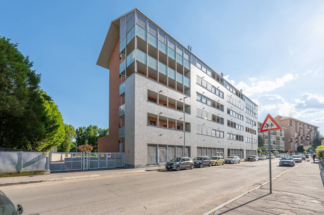 Box o garage in Affitto a Torino