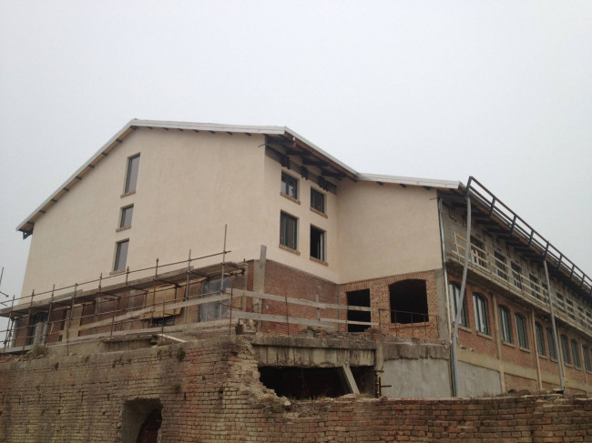 Attività Commerciale - Hotel in Vendita a Castell'Alfero