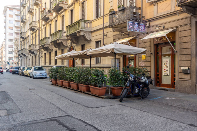 Attività Commerciale - Bar Tavola Calda - Fredda in Vendita a Torino