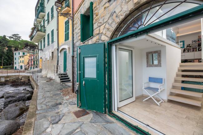 Appartamento in Vendita a Rapallo