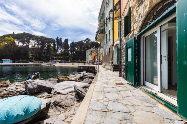 Appartamento in Vendita a Rapallo