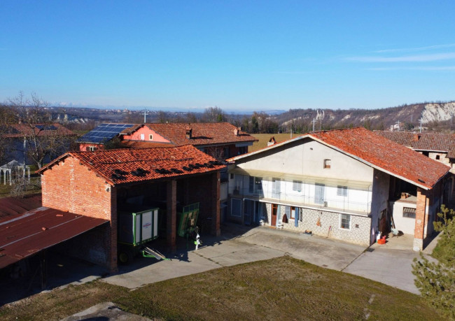 Casa indipendente in Vendita a Bastia Mondovì