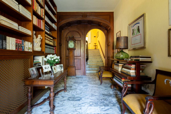 Villa in Vendita a Sestri Levante