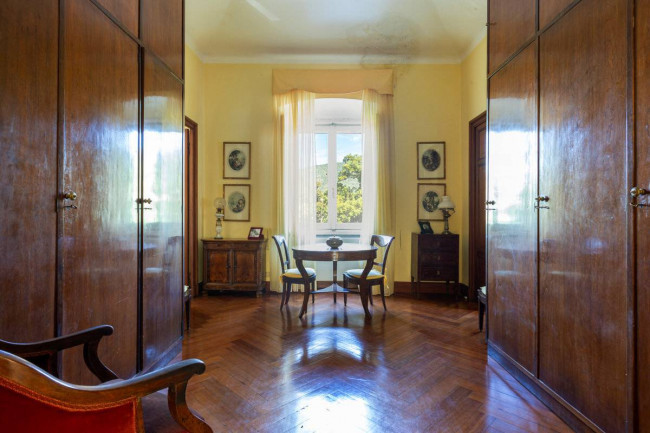 Villa in Vendita a Sestri Levante