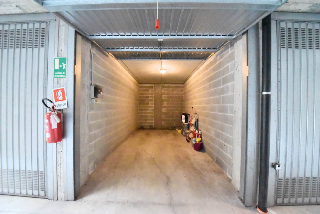 Garage/Box/Posto auto in affitto a Barriera Milano, Torino (TO)