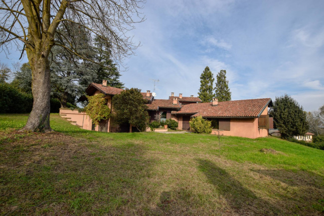 Villa in Vendita a Pino Torinese