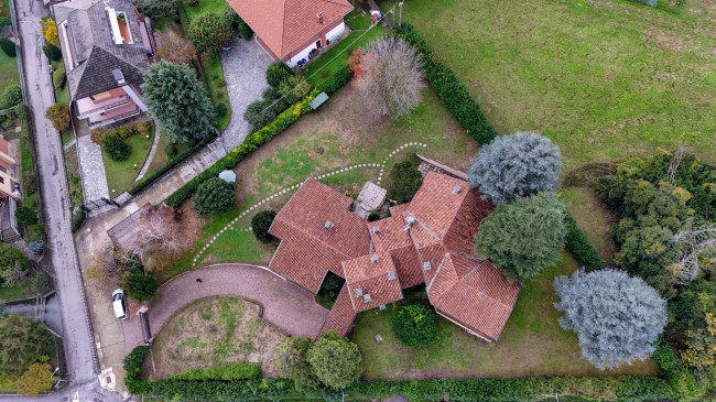 Villa in vendita a Pino Torinese (TO)