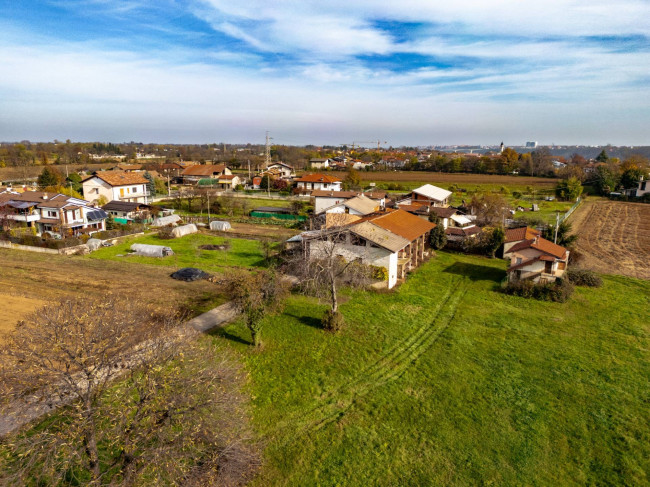 Tenuta in Vendita a Vignolo