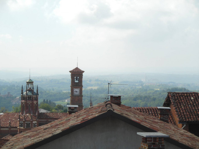 Casa indipendente in vendita a Pino D'asti (AT)