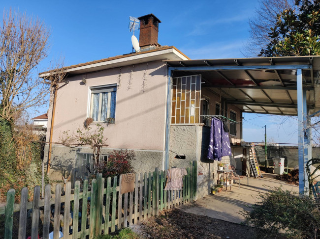 Casa indipendente in vendita a Carignano