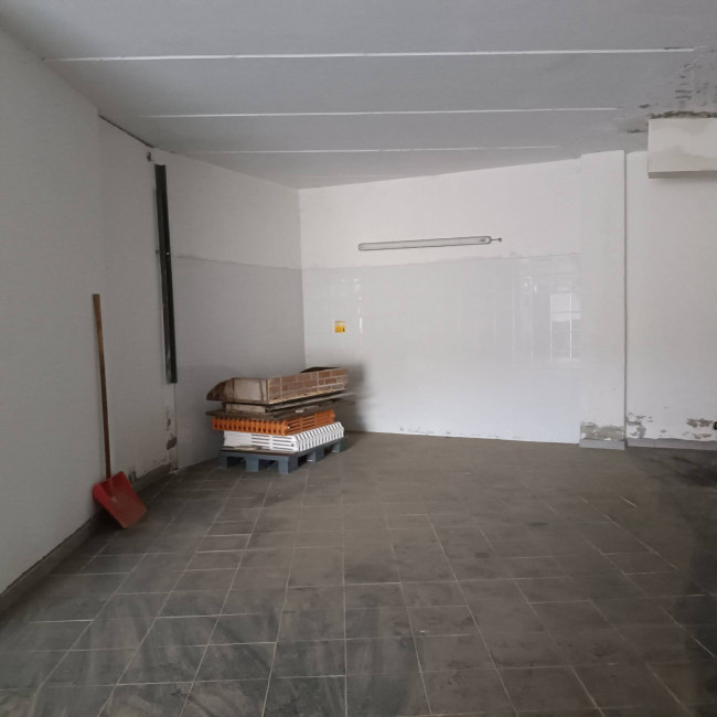 Attività Commerciale in vendita a San Francesco al Campo