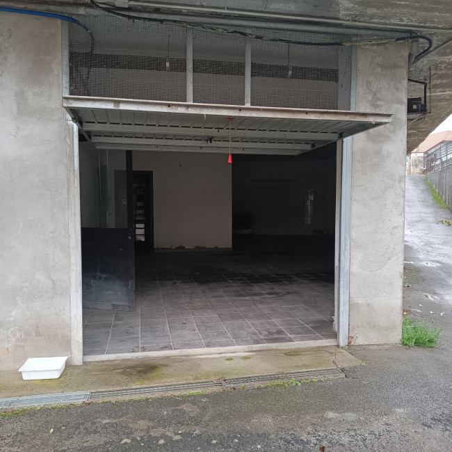 Attività Commerciale in vendita a San Francesco al Campo