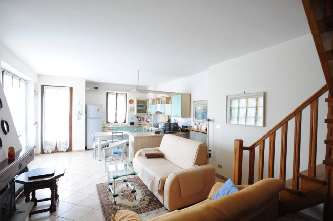 Porzione di casa in vendita a Villastellone