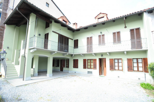 Porzione di casa in vendita a Villastellone