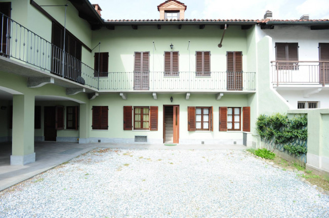 Porzione di casa in vendita a Villastellone
