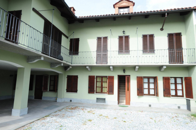 Porzione di casa in vendita a Villastellone