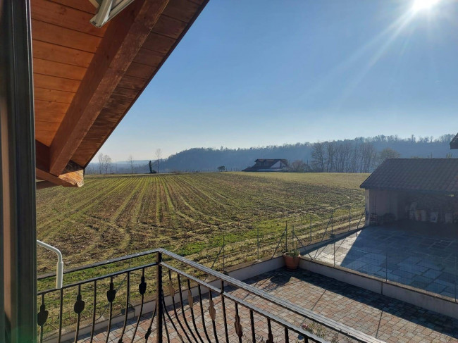 Villa in Vendita a Barbania