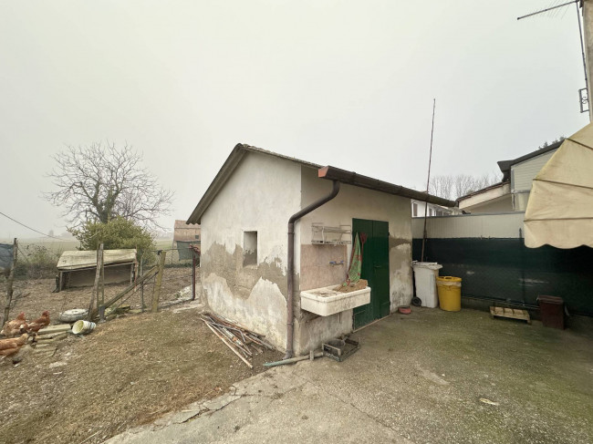 Porzione di casa in vendita a Crespino