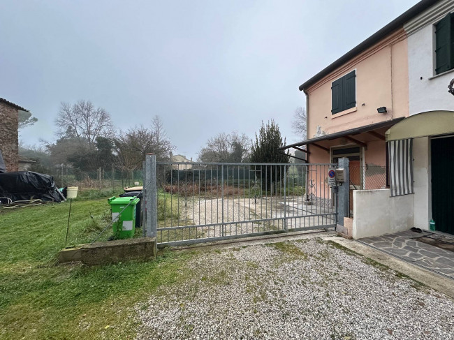 Porzione di casa in vendita a Crespino