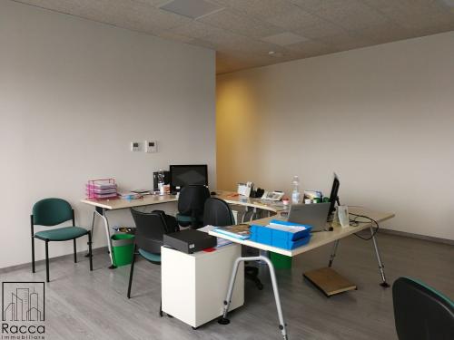 Locale commerciale in Vendita a Fossano