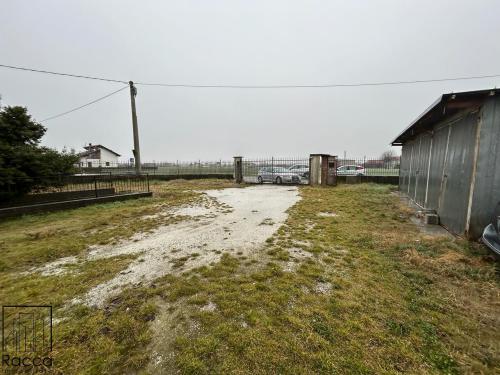 Casa indipendente in Vendita a Cuneo