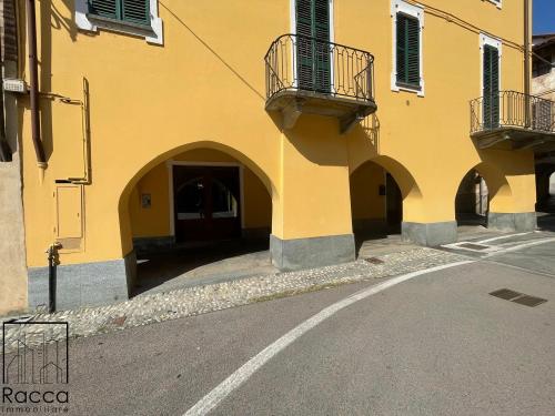 Locale commerciale in Vendita a Fossano