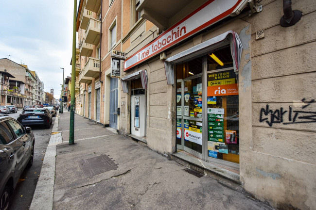Attività Commerciale - Tabaccheria in Vendita a Torino