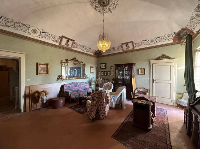 Dimora Storica in Vendita a Piovà Massaia