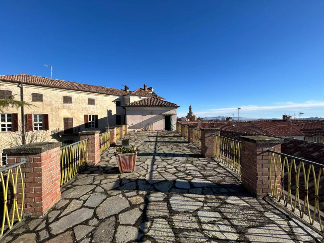 Dimora Storica in Vendita a Piovà Massaia