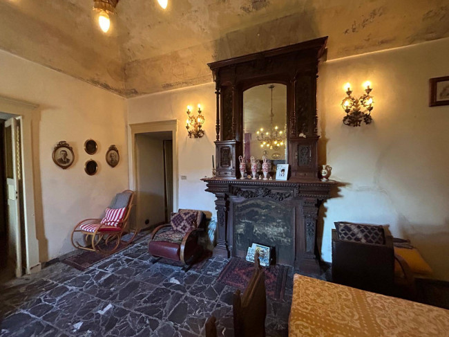 Dimora Storica in Vendita a Piovà Massaia