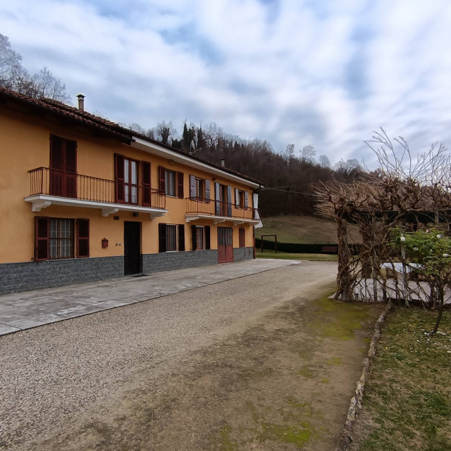 Cascina in Vendita a Asti