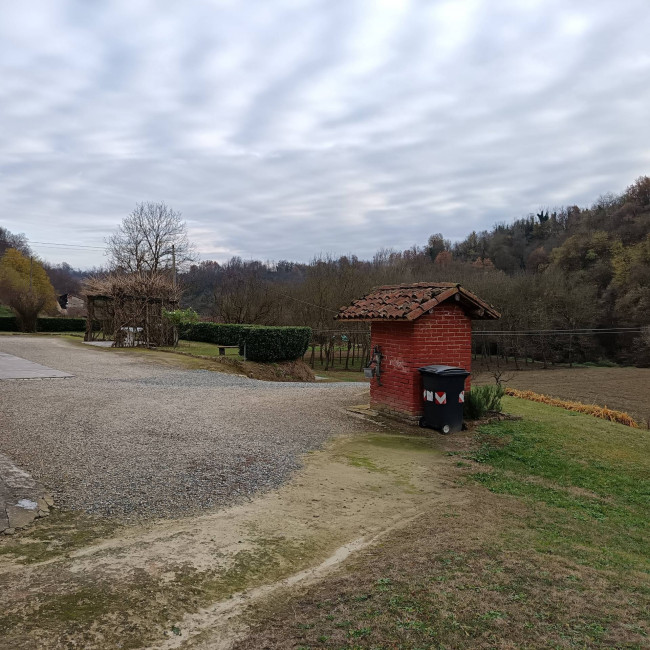 Cascina in Vendita a Asti