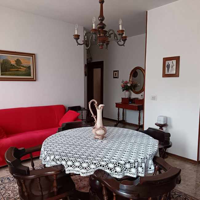 Cascina in Vendita a Asti